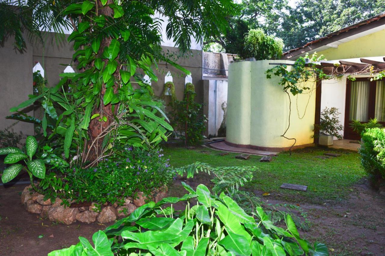 Villa Tulip Garden Anuradhapura Exterior foto
